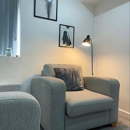 2 Bed Apartment In Bham City Centre W Parking Birmingham Exterior photo