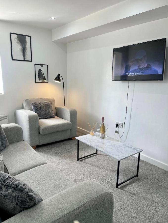 2 Bed Apartment In Bham City Centre W Parking Birmingham Exterior photo